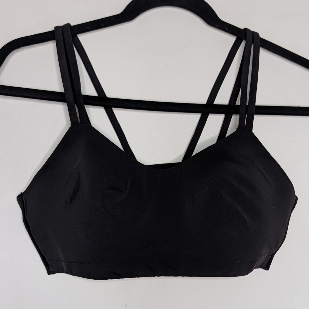 Lululemon Like a Cloud Bra *Light Support, B/C Cup Black 4 6 - Picture 6 of 8